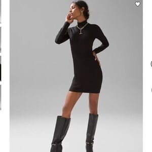 White House Black Market Black Long Sleeve Mini Dress. Size 8 NWOT